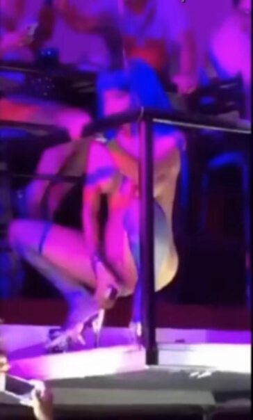 cardi b nude stage stripper pussy bottle video leaked pjcehf