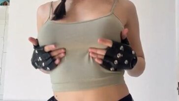blinkx nude lara croft cosplay fansly video leaked cjewfh